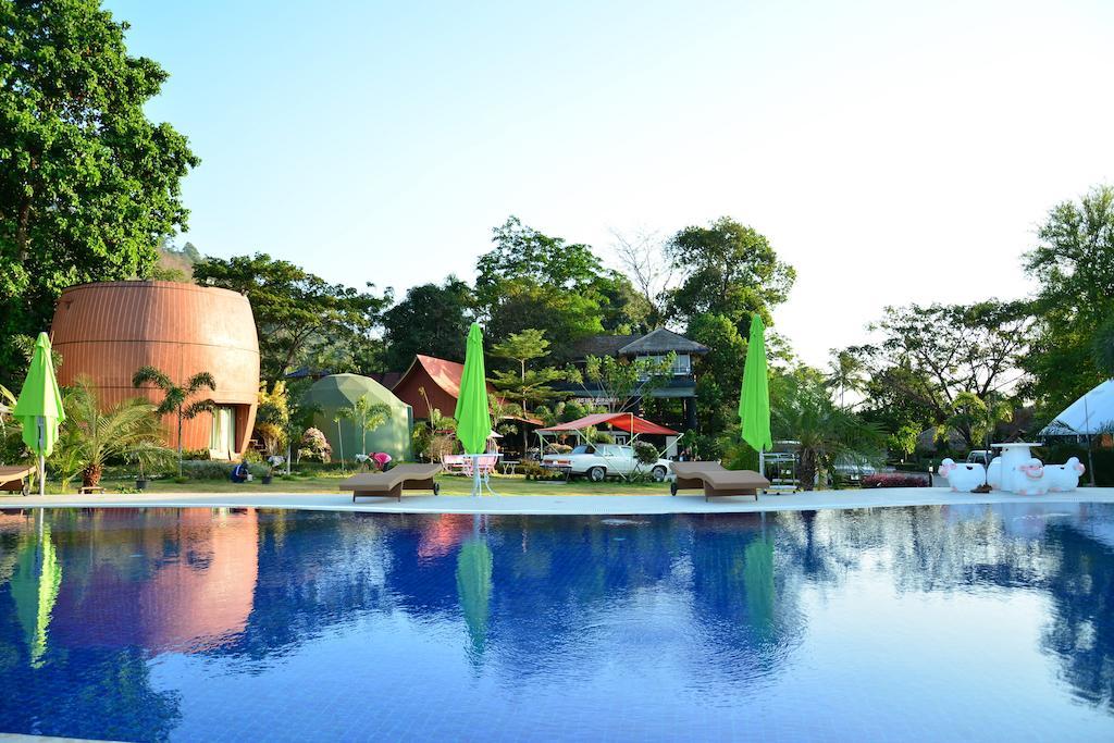 Phutara Resort Ranong Esterno foto